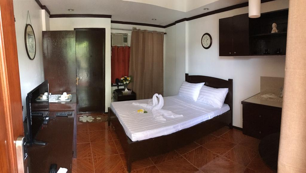 Ranile'S Pension House Cebu Stadt Exterior foto